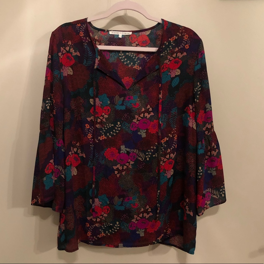 Violet & Claire Bell Sleeve Top
